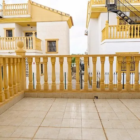Beautiful Detached With Private Pool